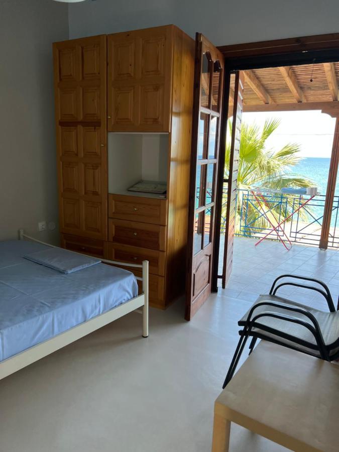 Villas Nies Seaside Appartments Sourpi Ngoại thất bức ảnh